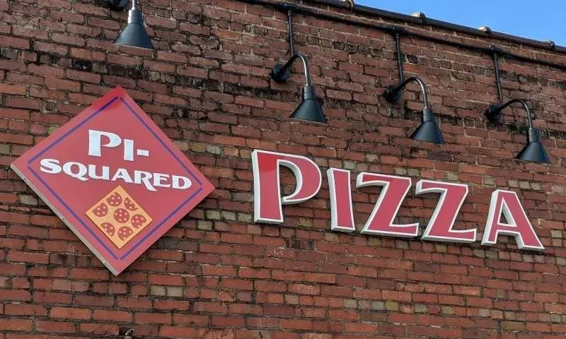 Pi-Squared Pizza at Drayton Mills Marketplace
